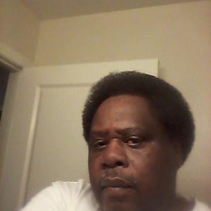 Meet your Posher, Roy